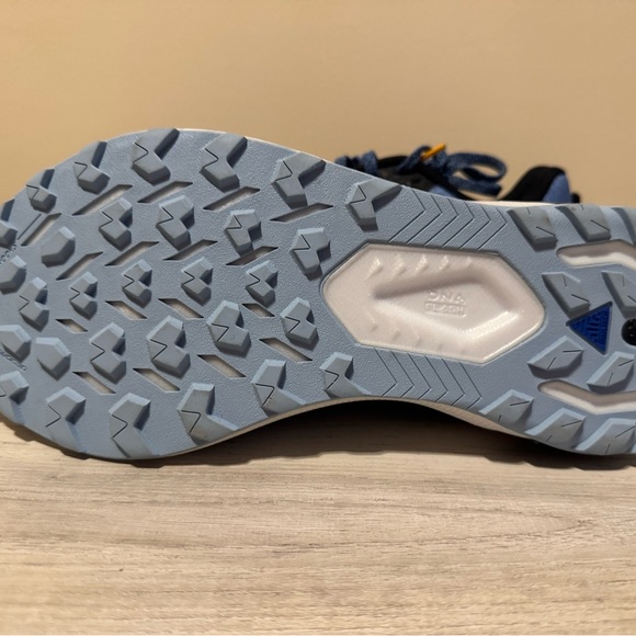 Women’s Brooks Catamount 2 Trail Hiking Shoes Size 9 - Picture 5 of 7